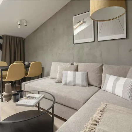 Daire - Warszawska *